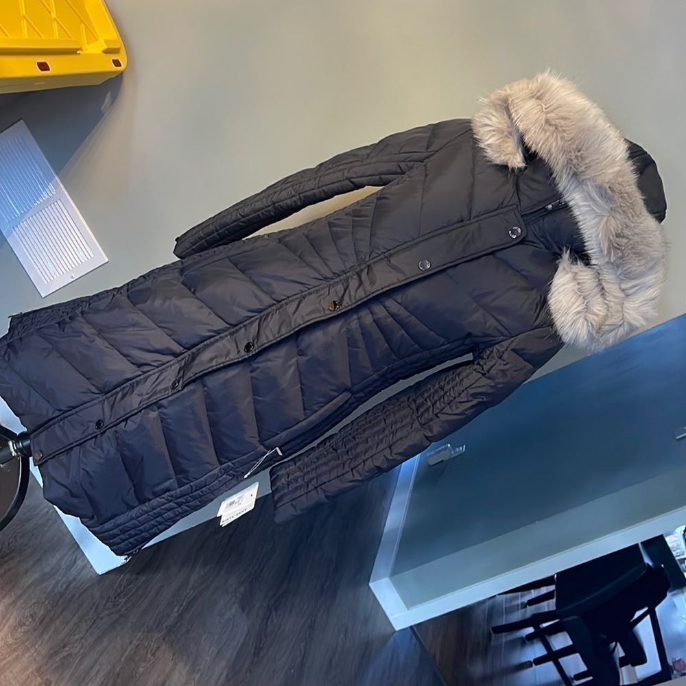 Anne Klein Ladies Long Parka Jacket NEW . Down.